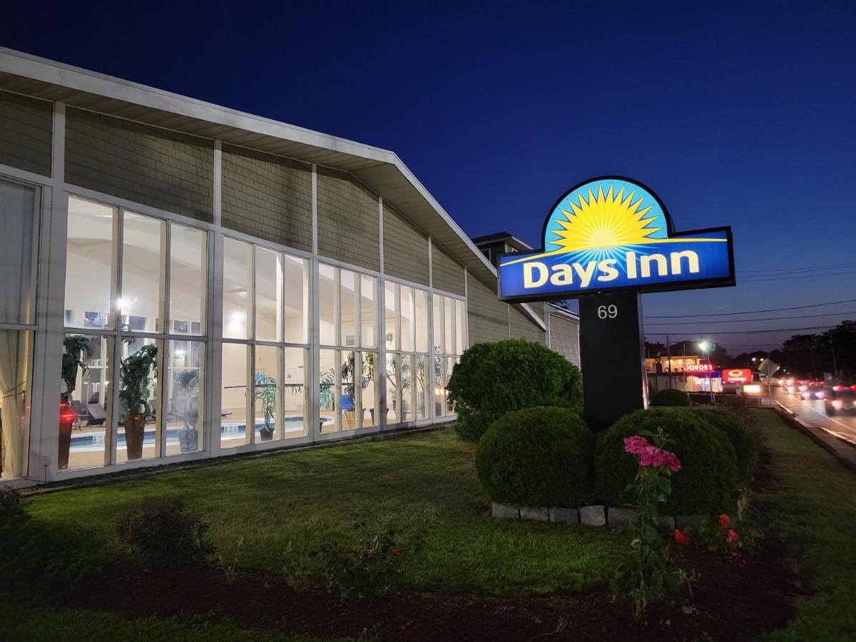 Days Inn By Wyndham - Cape Cod West Yarmouth Exteriör bild